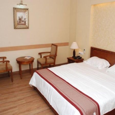Indian Summer Hotels Pvt Ltd Ludhiana Zewnętrze zdjęcie